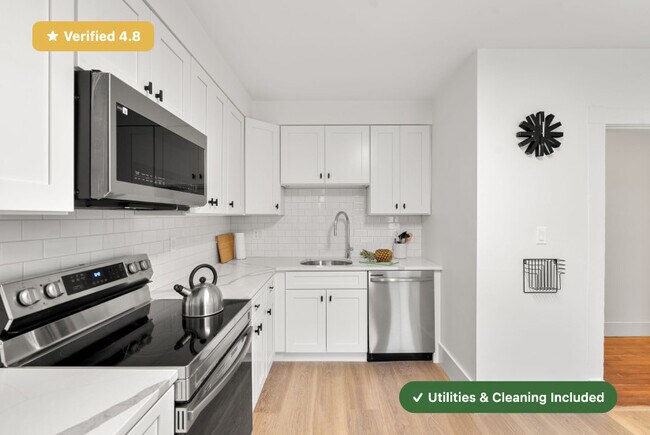 Building Photo - Furnished Bedroom with Private Ensuite Bath in Brighton!