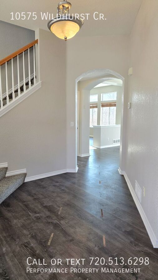 Photo - 10575 Wildhurst Cir