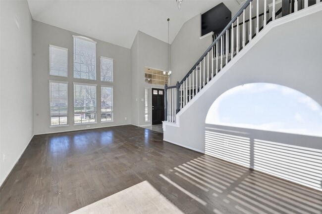 Photo - 17711 Shelby Oaks Cir