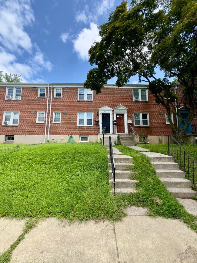 Photo - 6113 Chinquapin Pkwy Unit 2