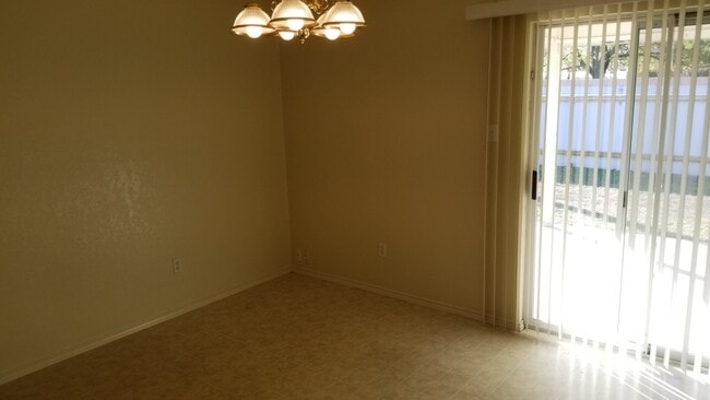 Photo - 7215 Upland Bend Dr