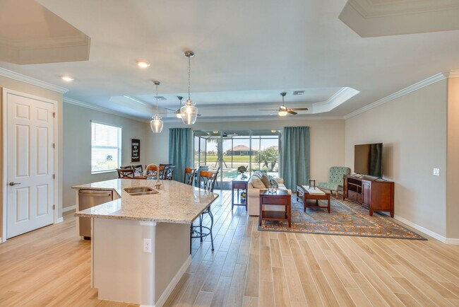 15968 Leaning Pine Ln Unit SI ID1546476P