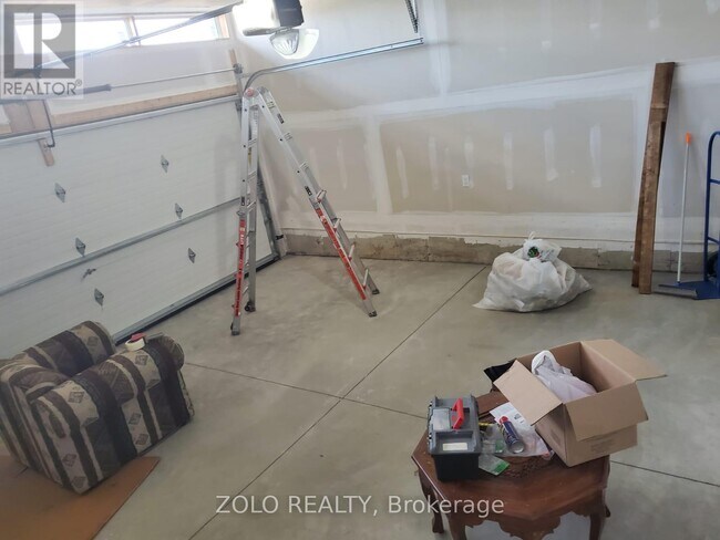 Photo - 99 Tom Brown Dr