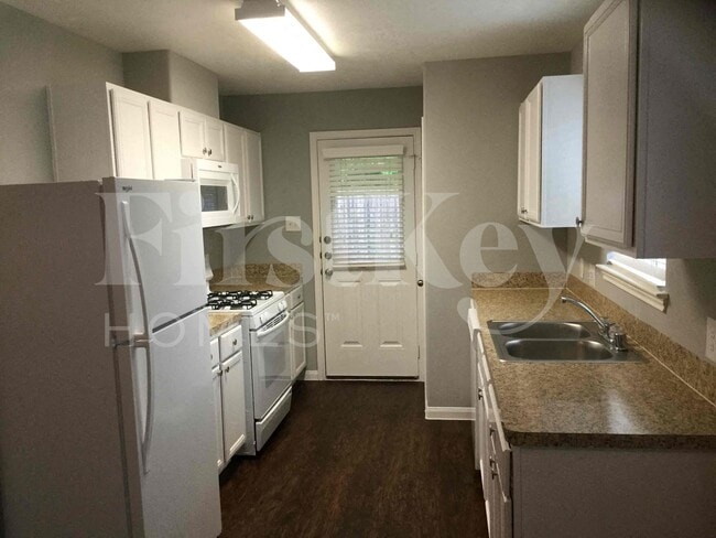 Photo - 14918 Huntington Willow Ln