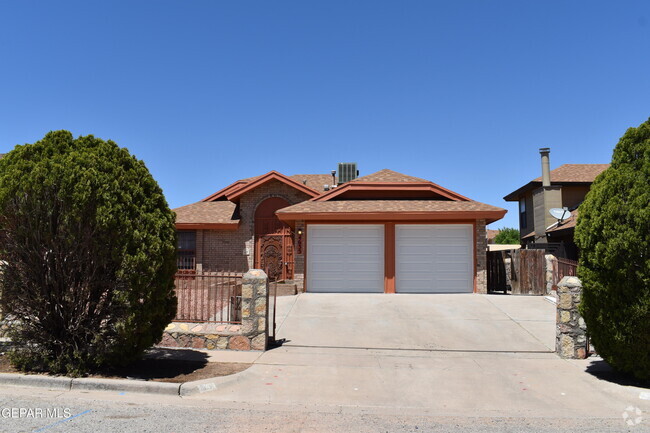 Building Photo - 4633 Loma Escondida Dr Rental