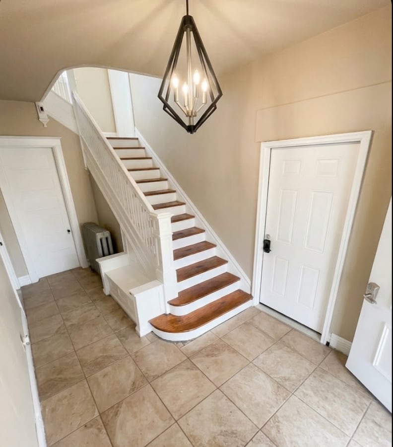 Main Lobby - 413 W Columbia Ter Unit Studio