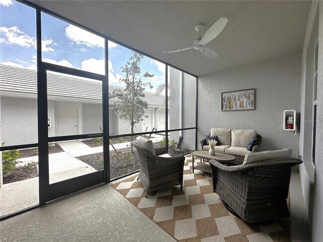 Photo - 14221 Heritage Landing Blvd