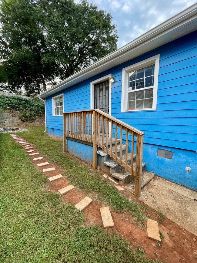 Building Photo - Cozy in Kirkwood Rental