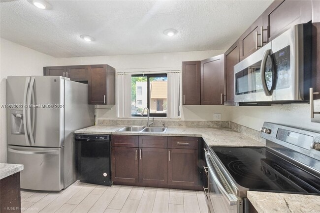 Photo - 1451 NW 92nd Ave