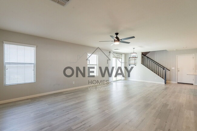 Photo - 1057 S Deerfield Ln