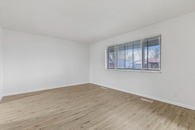 Photo - 2151 Trent Rd