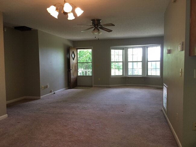 Photo - 4084 Friendship Rd