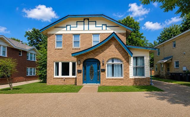 Building Photo - 2625 S University Dr