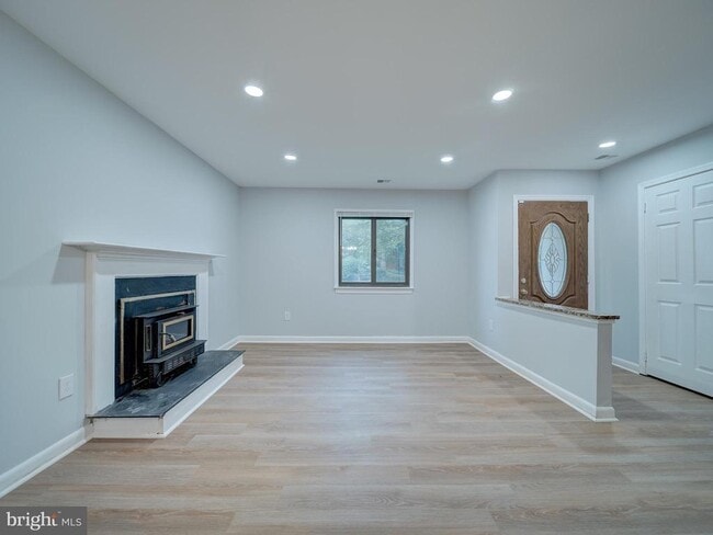 Building Photo - 11301 Gatesborough Ln