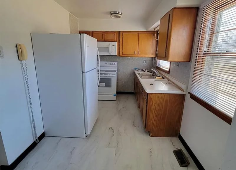 Photo - 1716 Loretta Ave