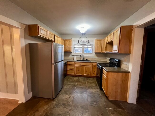 Photo - 307 W South St