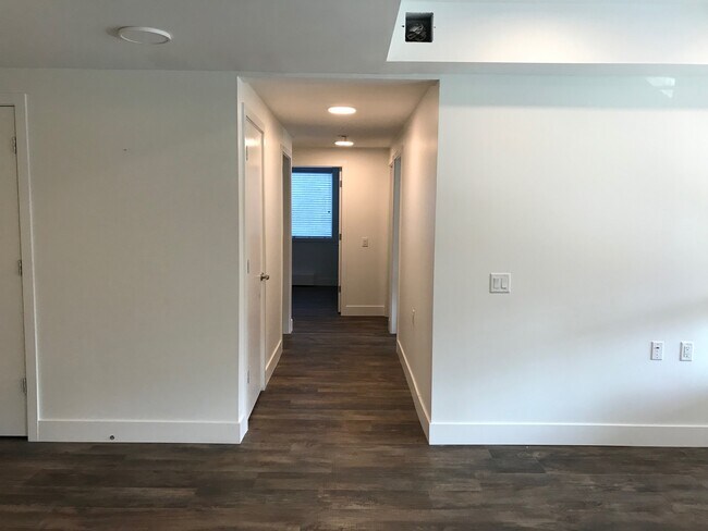 Photo - Magnolia House Apartments Unit 204