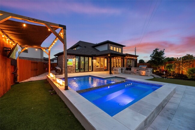 Photo - 13015 Parkside Breeze Ln