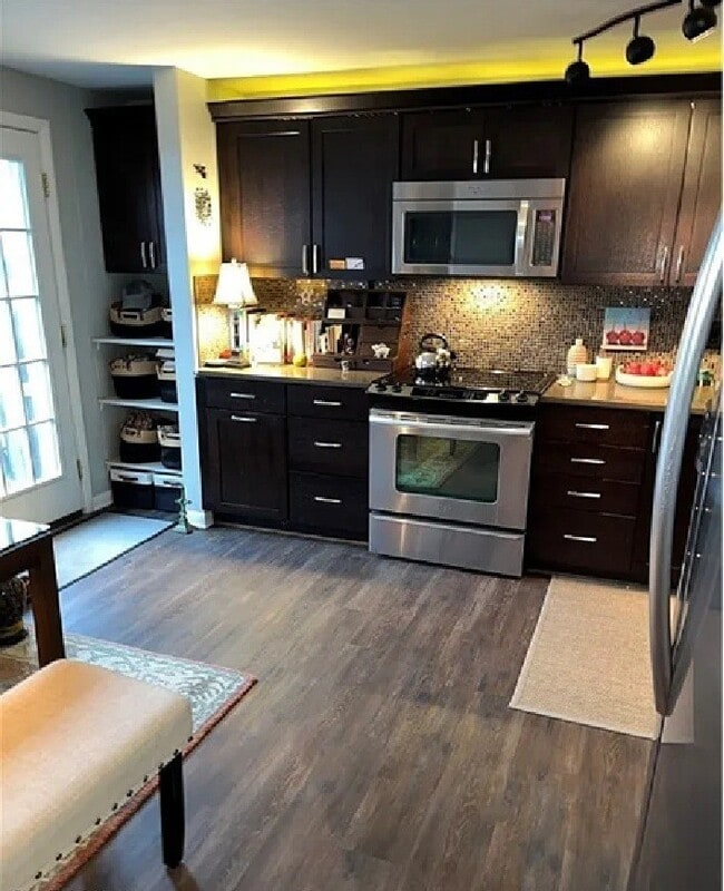 Photo - 1872 Higby Dr Unidad B