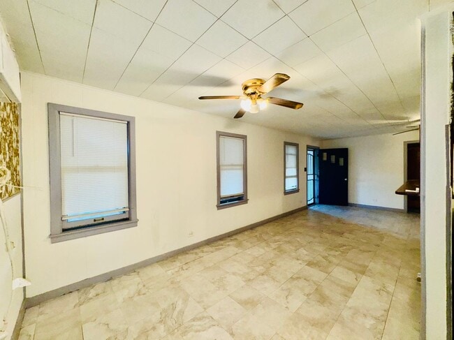 Photo - 1601 Redwood Ave