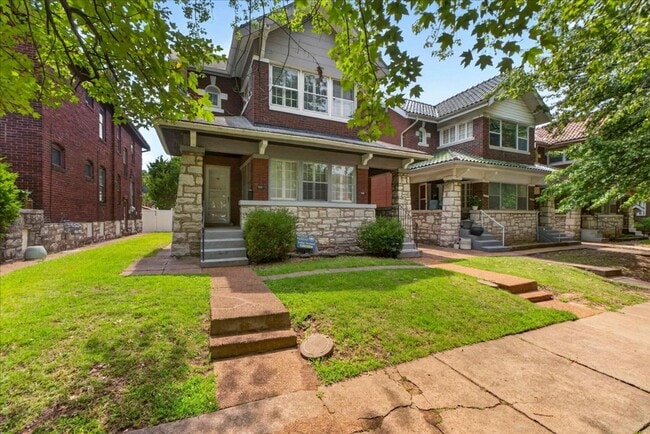 Photo - 5252 Bancroft Ave Unidad 5252A - 759