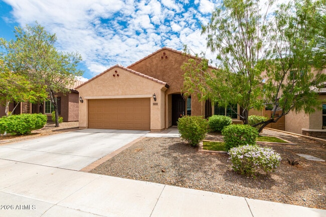 Photo - 1019 W Spur Dr