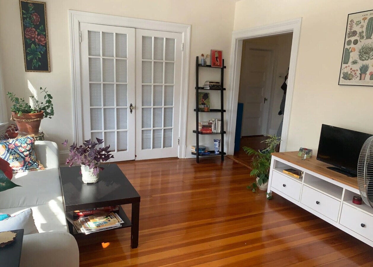 Photo - 950 Massachusetts Ave Unit 8