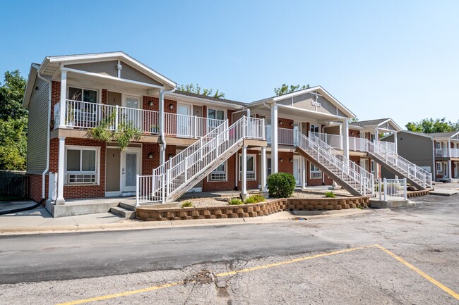 Woodridge Estates