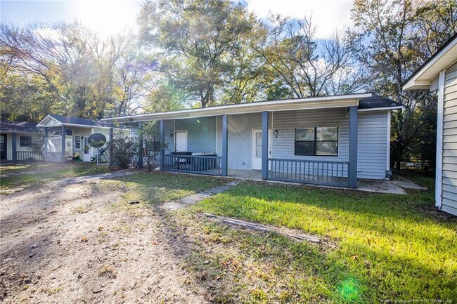 Photo - 210-210 S Plymouth St