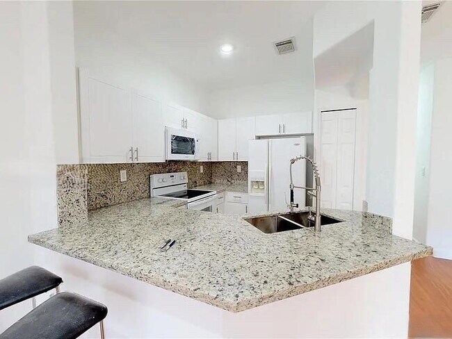 Photo - 7772 NW 114th Path