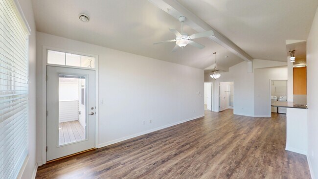 Grayhawk Apartments