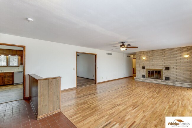 Photo - Huge Single Family Home w/ Massive Yard an...