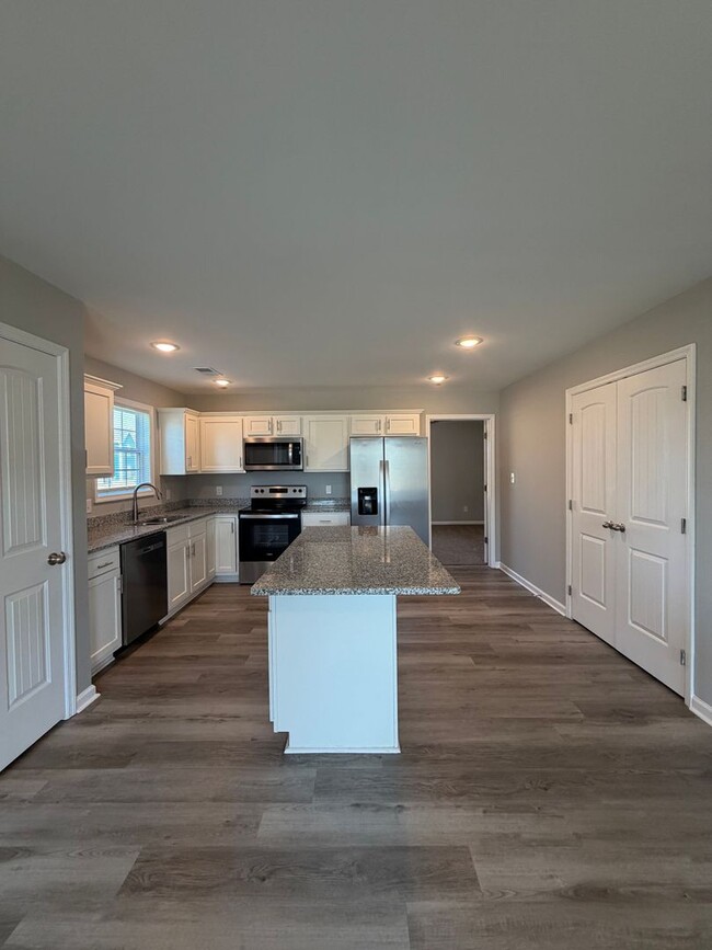Photo - Now Pre-Leasing: Spacious 3 Bedroom Home