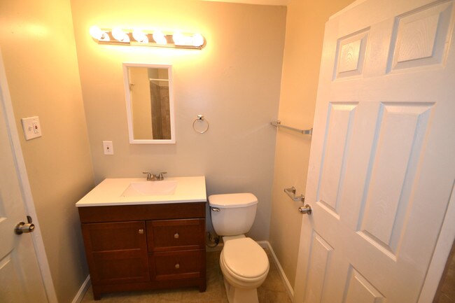 Photo - 2640 E 110th St