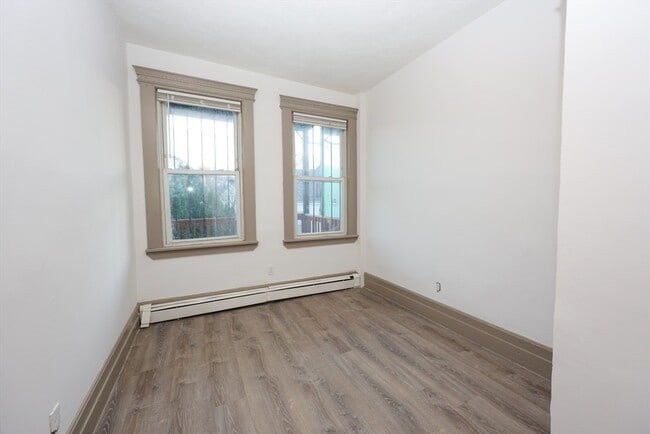 Photo - 6 Waumbeck St Unidad 2