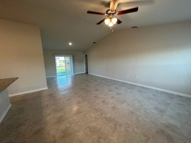 Photo - **COMING SOON** 4BED / 2BATH Available mid February!