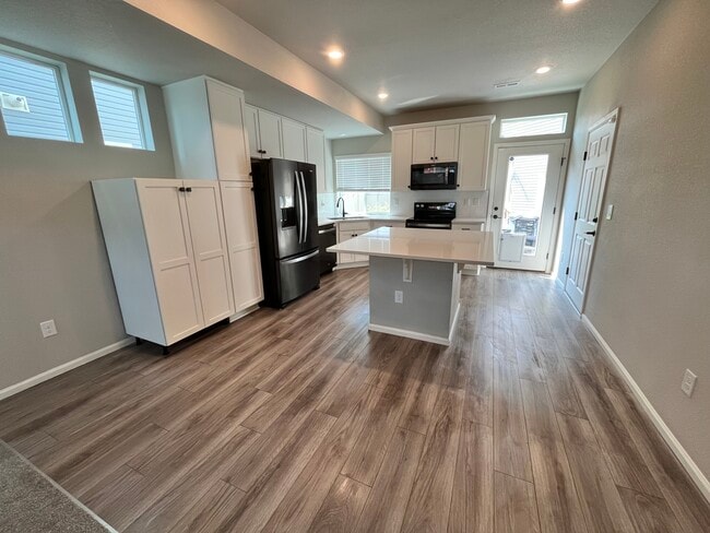 Building Photo - 4541 N Quemoy St Rental
