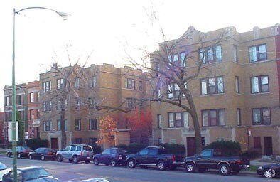 Building Photo - 1307 W Addison St Rental