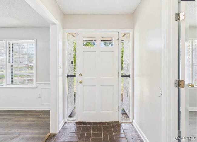 Photo - 3218 Riderwood Dr