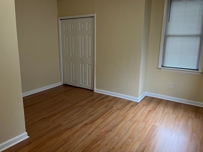 Photo - NEWLY RENOVATED 3 BR HOME/FENCED IN YARD