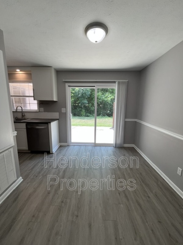 Photo - 1343 N 6th St