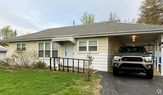 Building Photo - 1623 Kirkham Dr Rental