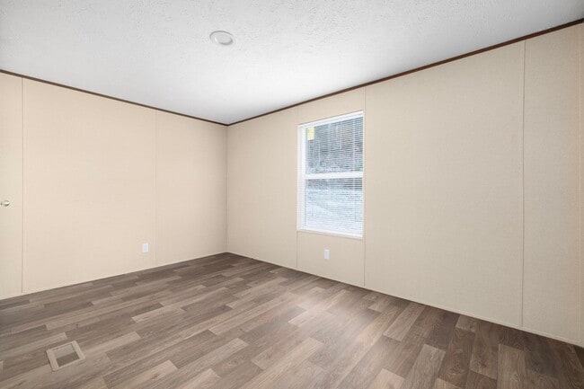 Photo - 100 Burrow Ln Casa