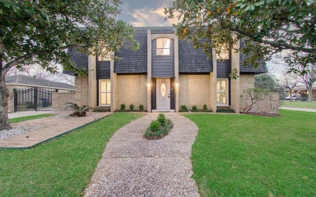 Photo - 2202 Briarview Dr Casa