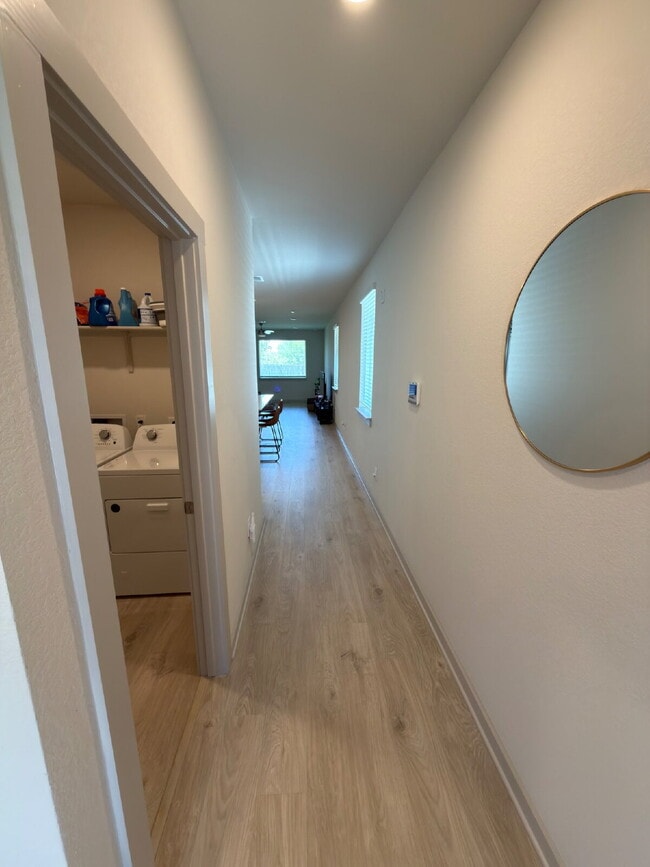 Photo - 3 bedroom 2 bath 2 car garage, fridge, washer & dryer in Millbrook Park.
