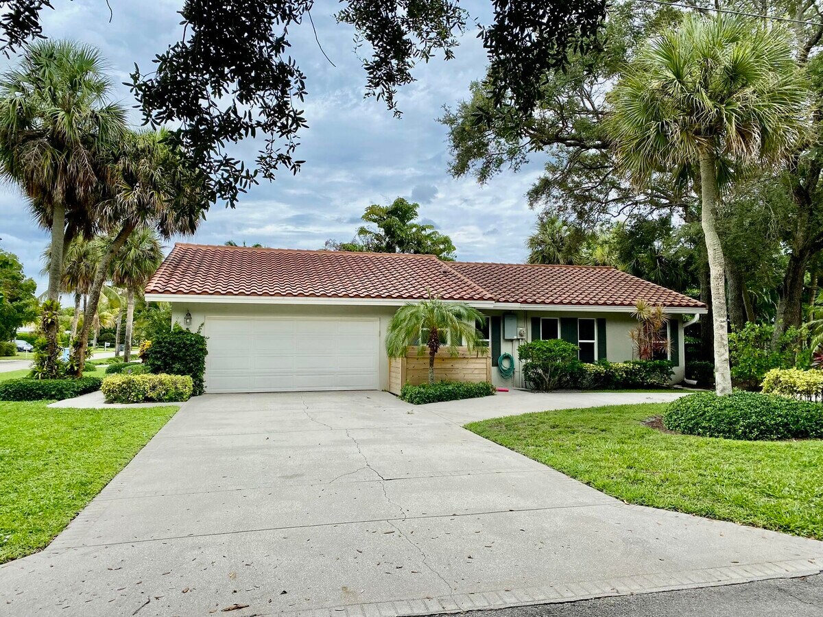 Photo - 1140 SW 15th St