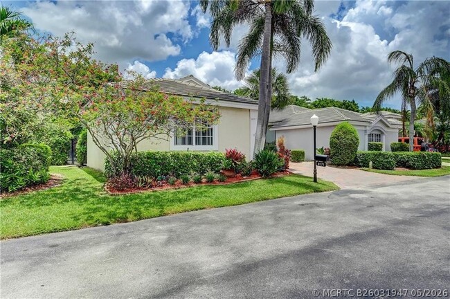 Photo - 8171 Hampton Wood Dr
