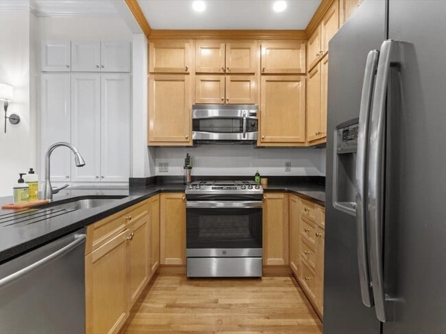 Photo - 63 Worcester St Unit A