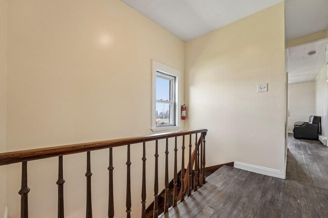 310 Palisade Ave Unidad 2