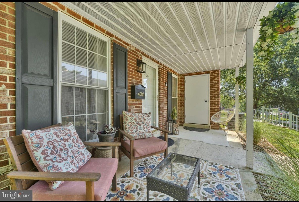 Photo - 406 Middleton Pl